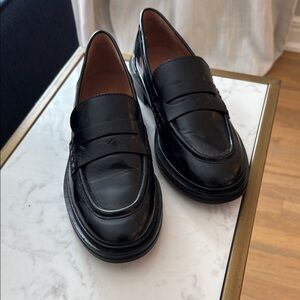 Madewell Women’s leather penny loafers size 8